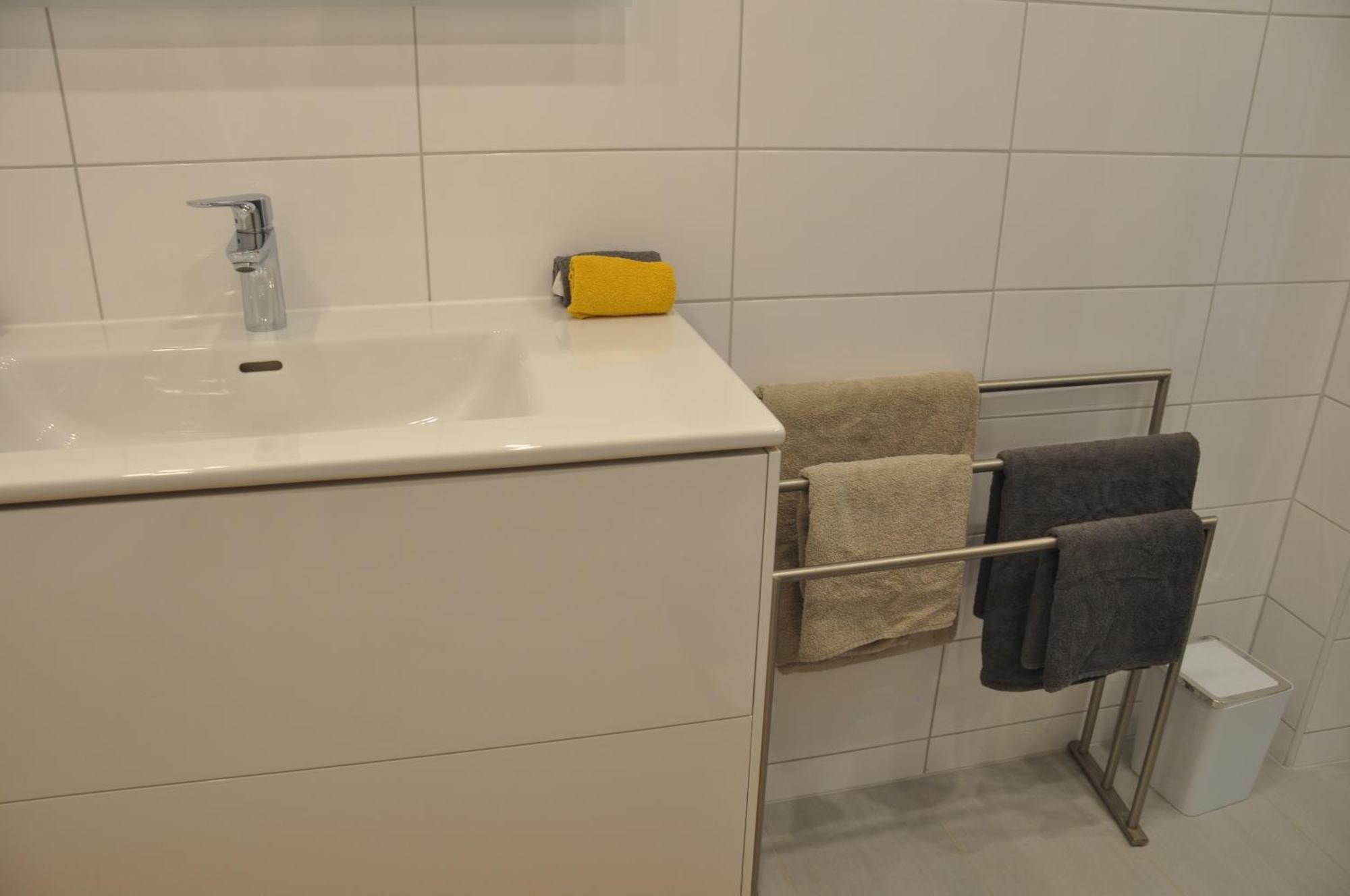 2-Zimmer Wohnung Mit Terrasse, Fernblick, Natur, Ruhig - Marburg Extérieur photo